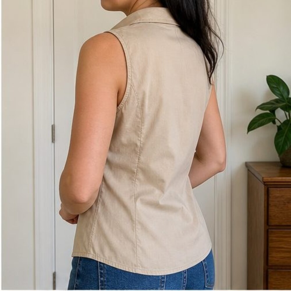 Sand Ruffle Blouse - Picture 3 of 6